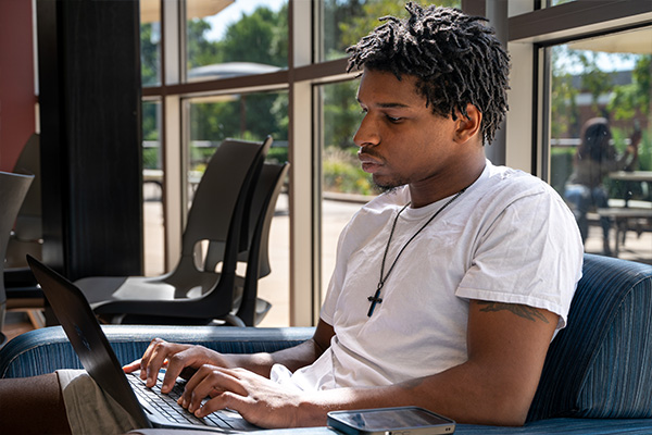 STLCC student