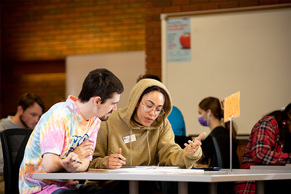 STLCC student provides su
